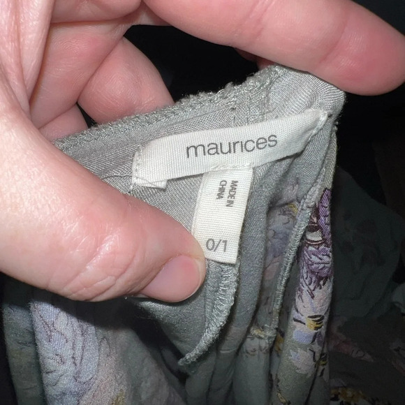 MAURICES kimono sz 0/1 floral pattern with green base - Picture 6 of 6